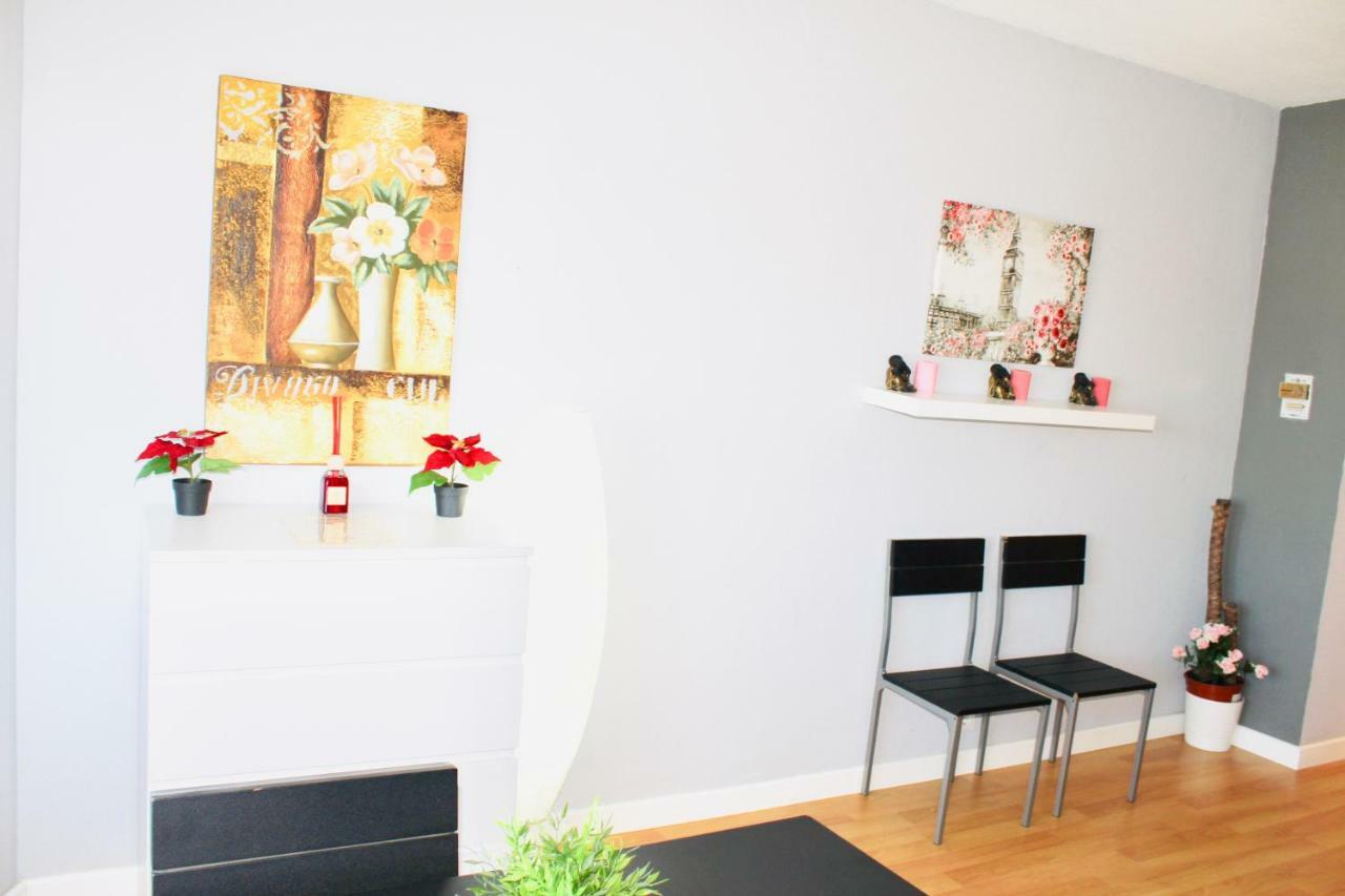 Resitur Luxury Apartment 532 เซบีญา ภายนอก รูปภาพ